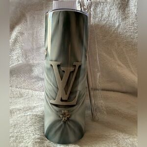 New 20oz LV Gray and Cream Themed Tumbler Straw Cleaner and Straw